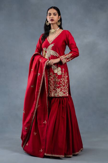 RICHA AHLUWALIA Red Chanderi Embroidery, Zari V-neck Thread And Zardozi Sharara Set Online at Aza Fashions RICHA AHLUWALIA_Red Chanderi Embroidery, Zari V-neck Thread And Zardozi Sharara Set _Online_at_Aza_Fashions