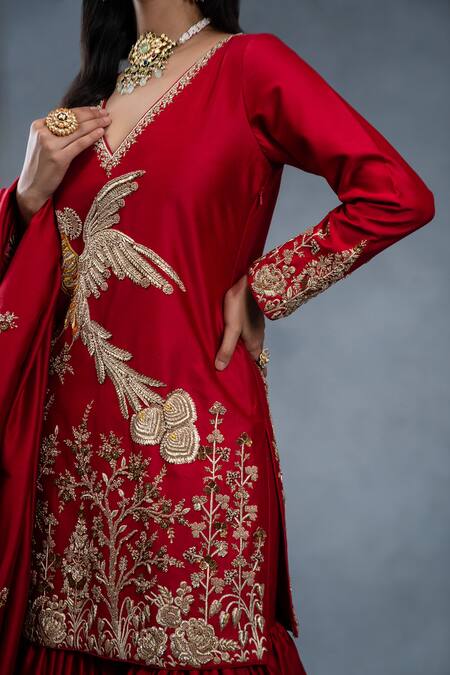 Buy RICHA AHLUWALIA Red Chanderi Embroidery, Zari V-neck Thread And Zardozi Sharara Set Online at Aza Fashions Buy_RICHA AHLUWALIA_Red Chanderi Embroidery, Zari V-neck Thread And Zardozi Sharara Set _Online_at_Aza_Fashions