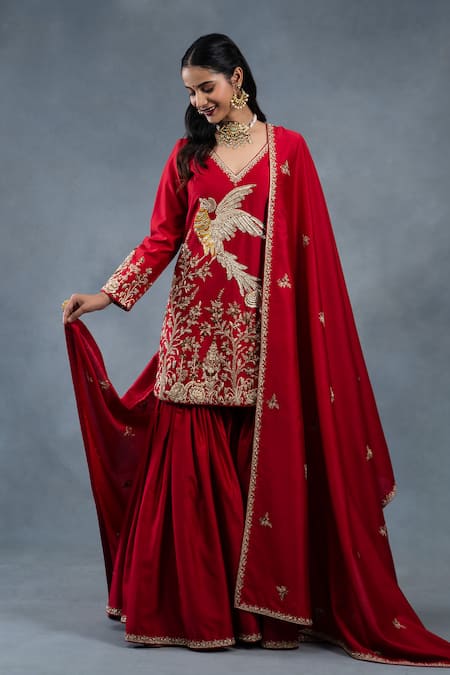 RICHA AHLUWALIA Red Chanderi Embroidery, Zari V-neck Thread And Zardozi Sharara Set 