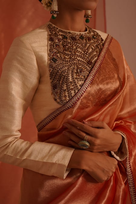 Buy_RICHA AHLUWALIA_Gold Tissue, Silk, Velvet Zari, Pure Saree With Zardozi Border And Blouse 