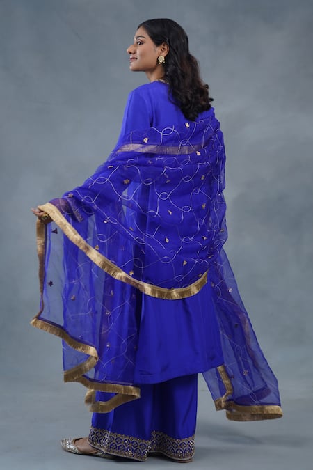 RICHA AHLUWALIA Zardozi Embroidered Kurta & Gota Work Dupatta Set 