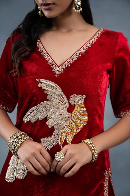 RICHA AHLUWALIA_Red Velvet, Silk, Organza Bird Kurta Set With Patiyala Salwar And Dupatta _Online_at_Aza_Fashions