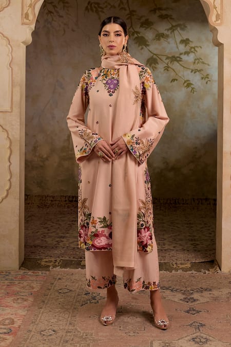 RICHA AHLUWALIA_Blush Chanderi , Cotton, Embroidery, Mughal Floral Zardozi Kurta Set _at_Aza_Fashions