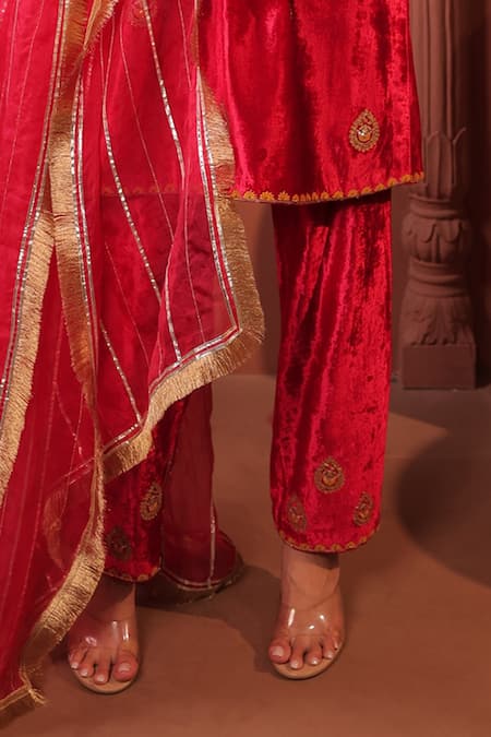 RICHA AHLUWALIA_Red Velvet, , Organza Embroidery, Hand Kurta Palazzo And Dupatta _Online_at_Aza_Fashions