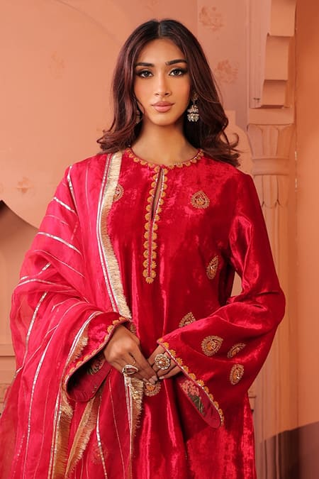 Buy_RICHA AHLUWALIA_Red Velvet, , Organza Embroidery, Hand Kurta Palazzo And Dupatta _Online_at_Aza_Fashions