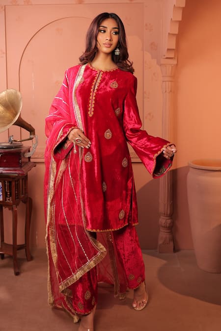 RICHA AHLUWALIA_Red Velvet, , Organza Embroidery, Hand Kurta Palazzo And Dupatta _at_Aza_Fashions