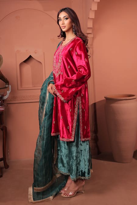 RICHA AHLUWALIA_Pink Velvet Embroidery, Sequins, Gota Patti, Zari Round Dori Zardozi Kurta Set _Online_at_Aza_Fashions
