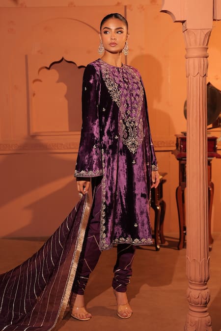 RICHA AHLUWALIA Silk Velvet Dori & Zardozi Embroidered Kurta Set 