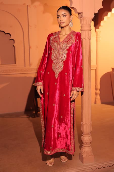 RICHA AHLUWALIA_Red Velvet, Silk, Cotton Embroidery, Zari, Gota Patti Golden Dori Suit Set _Online_at_Aza_Fashions
