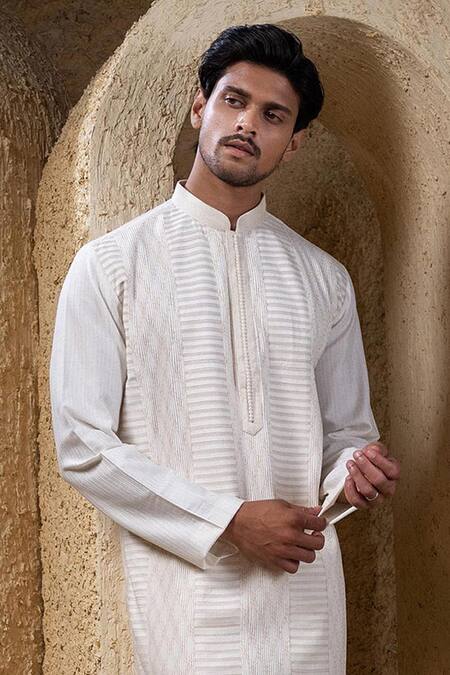Shop_Darshika Menswear_Off White , Silk, Satin Pin Tuck Pattern Kurta Set _Online_at_Aza_Fashions