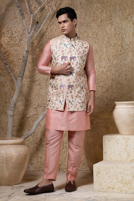 Darshika Menswear Jungle Jaal Embroidered Bundi & Kurta Set 