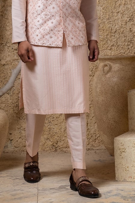 Darshika Menswear_Pink Cotton, Silk Embroidery, Sequins Embellished Bundi Kurta Set _Online_at_Aza_Fashions