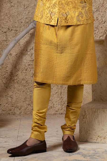 Darshika Menswear_Mustard Silk, Cotton Embroidery, Metallic Thread Bundi And Kurta Set _Online_at_Aza_Fashions