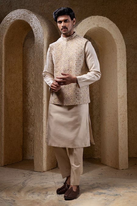 Darshika Menswear Beige Hand Embroidered Bundi & Kurta Set 
