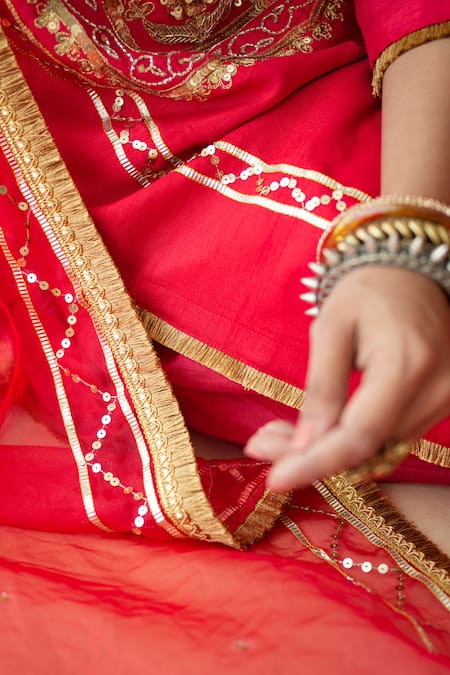 Buy_Gulabo Jaipur_Red Tussar, Satin, Organza Embroidery, Sequins, Tara Straight Kurta Set 