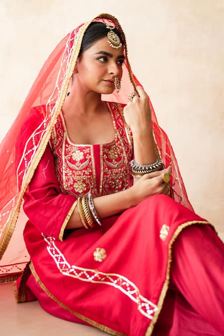 Shop_Gulabo Jaipur_Red Tussar, Satin, Organza Embroidery, Sequins, Tara Straight Kurta Set 