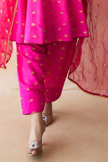 Gulabo Jaipur_Pink Chanderi Embroidery Round Neck Riza Anarkali Set _Online_at_Aza_Fashions