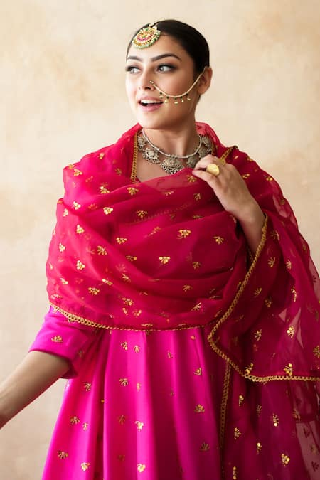 Buy_Gulabo Jaipur_Pink Chanderi Embroidery Round Neck Riza Anarkali Set 