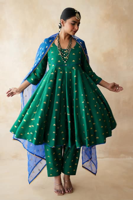 Buy Gulabo Jaipur Green Chanderi Embroidery, Lace Round Neck Riza Anarkali Set Online at Aza Fashions Buy_Gulabo Jaipur_Green Chanderi Embroidery, Lace Round Neck Riza Anarkali Set _Online_at_Aza_Fashions