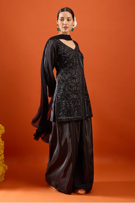 Samyukta Singhania_Black Crepe Embroidery, Sequins V-neck Kurta Sharara Set _Online_at_Aza_Fashions