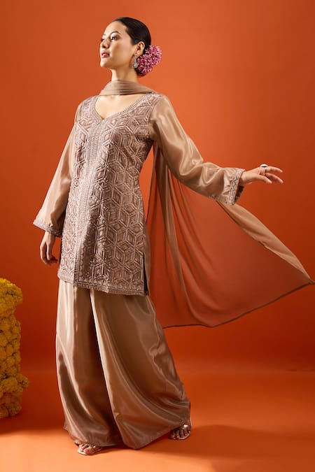 Buy_Samyukta Singhania_Brown Crepe Embroidery V-neck Kurta Set _Online_at_Aza_Fashions