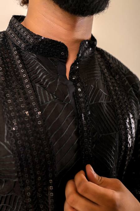 Buy_Menero_Black Chanderi Silk, Cotton Sequins, Lace Panelled Kurta Set _Online_at_Aza_Fashions