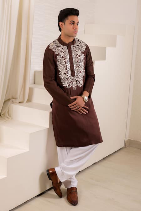 Menero Intricate Embroidered Kurta & Pathani Salwar Set 