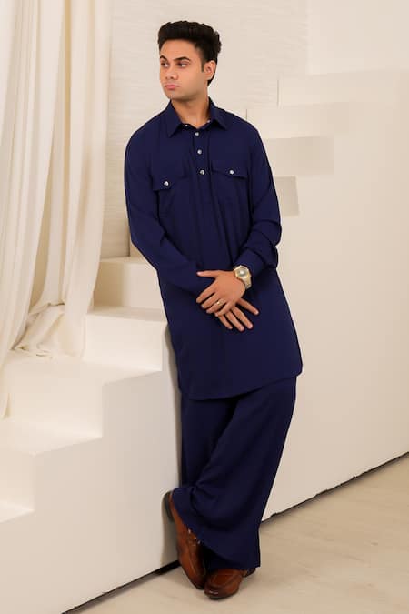Menero Self Short Kurta & Wide Straight Pant Set 