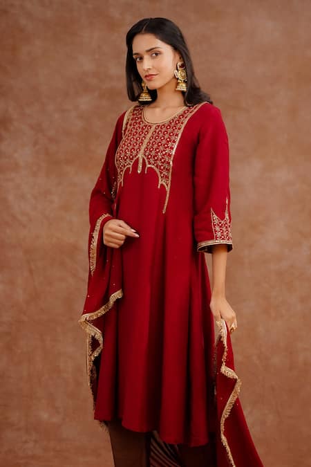 World of Sugandh_Maroon Dupion, Silk Embroidery, Zari, Sequins, Gota Ruhani Hand Kurta With Pant _Online_at_Aza_Fashions