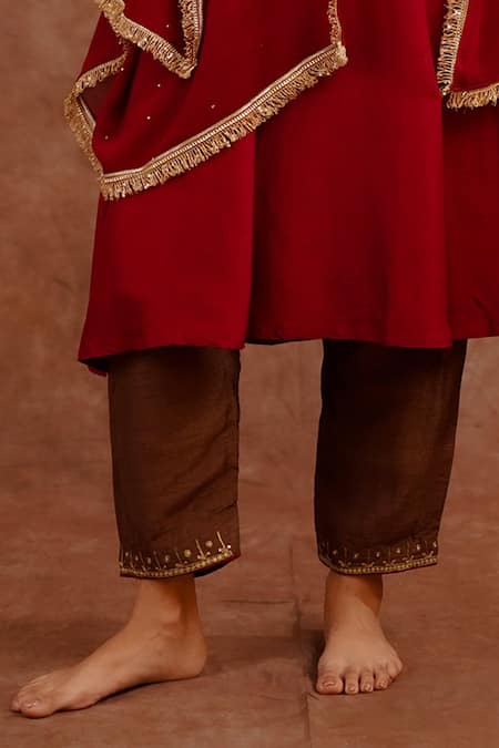 World of Sugandh_Maroon Dupion, Silk Embroidery, Zari, Sequins, Gota Ruhani Hand Kurta With Pant _at_Aza_Fashions