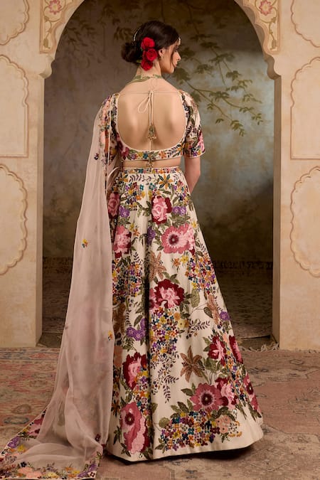 RICHA AHLUWALIA Mughal Floral Embroidered Lehenga Set 