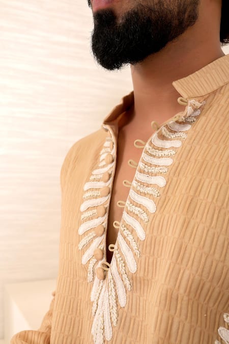 Menero_Beige Chanderi Silk, Cotton, Rayon Embroidery, Self Fabric Leaf Motif Kurta Set _Online_at_Aza_Fashions