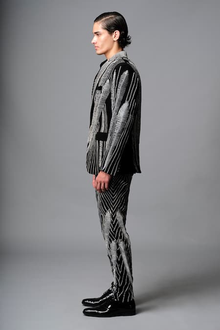 Buy_Vivek Patel_Black Crepe Embroidery Stryke Blazer And Trousers Set _Online_at_Aza_Fashions