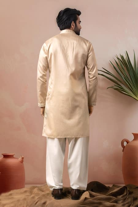 Arihant Rai Sinha Embroidered Kurta & Salwar Set 