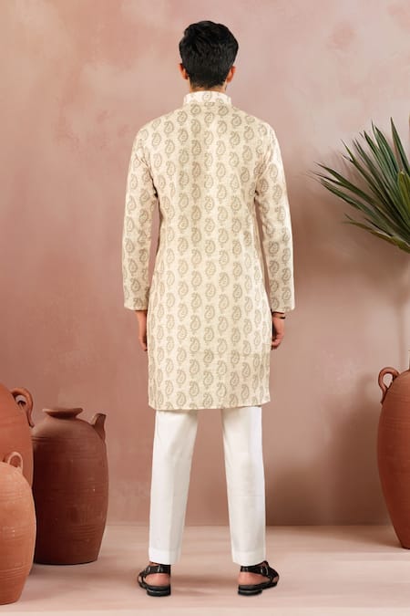 Arihant Rai Sinha Paisley Pattern Kurta & Pant Set 