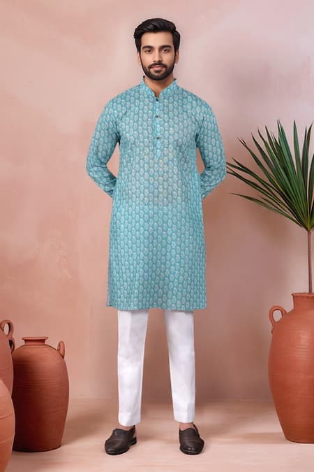 Arihant Rai Sinha Butti Print Kurta & Pant Set 