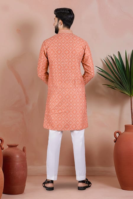 Arihant Rai Sinha Butti Jaal Pattern Kurta Set 