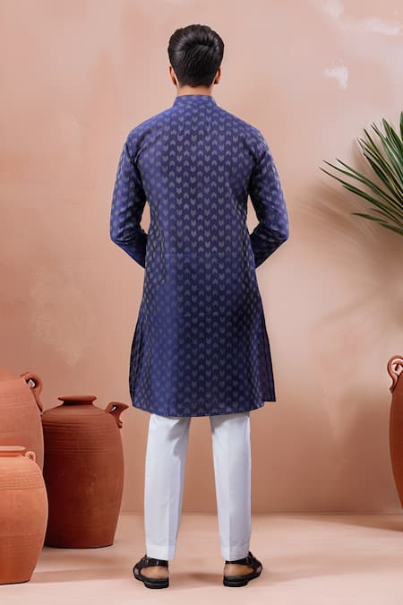 Arihant Rai Sinha Woven Dobby Pattern Kurta & Pant Set 