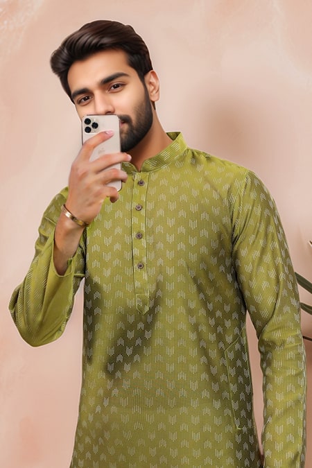 Arihant Rai Sinha_Green Cotton Woven Dobby Kurta And Pant Set _Online_at_Aza_Fashions