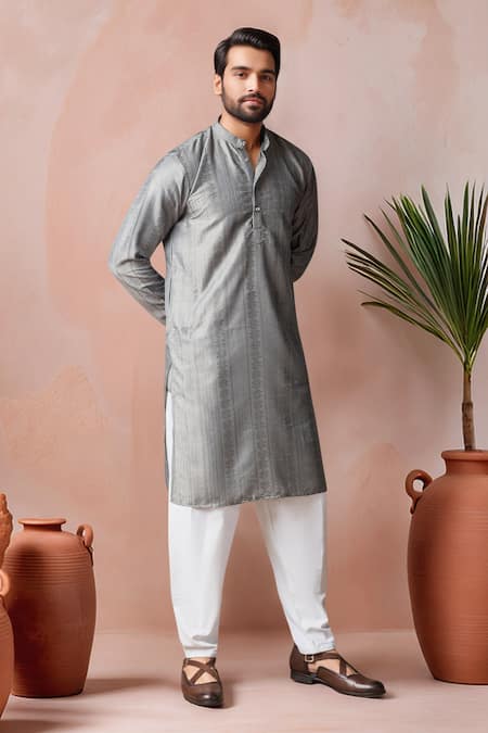 Arihant Rai Sinha Thread Embroidered Kurta & Salwar Set 