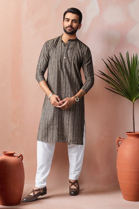 Arihant Rai Sinha Geometric Print Kurta & Salwar Set 