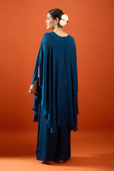 Samyukta Singhania Embroidered Kurta & Palazzo Set 