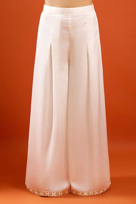 Samyukta Singhania_White Silk Embroidery, Tassels, Zari High Neck Kurta Set _Online_at_Aza_Fashions