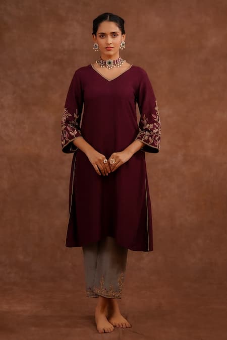 World of Sugandh Gulmohar Hand Embroidered Kurta & Pant Set 