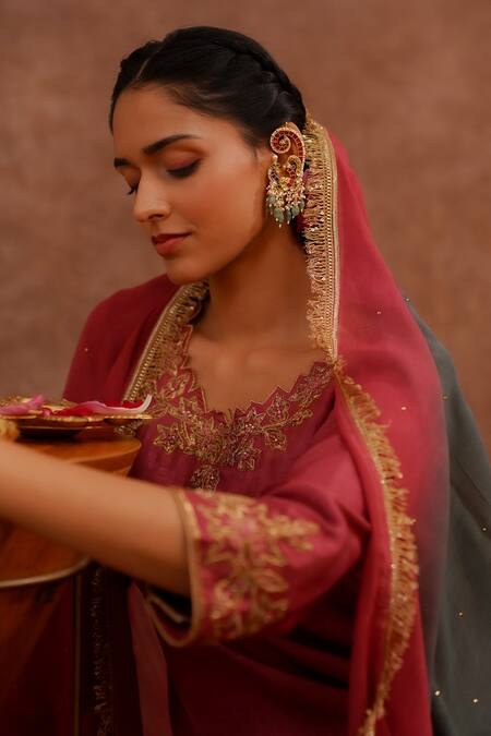 Shop_World of Sugandh_Pink Dupion, Silk Embroidery, Gota Patti, Fringe Boat Gulmitti Hand Kurta Set 