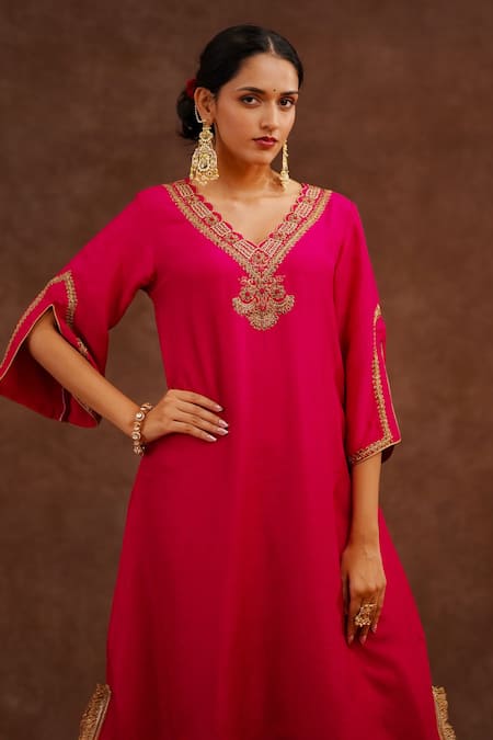 Buy_World of Sugandh_Pink Dupion, Silk Embroidery V-neck Gulchaand Kurta With Pant _Online_at_Aza_Fashions