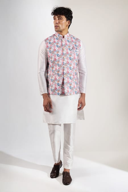 Rng Safawala_Off White Cotton, Silk Floral Print Bundi  _at_Aza_Fashions