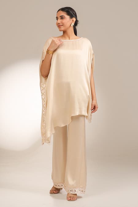 Laxmishriali Aura Silk Kaftan & Pant Set 