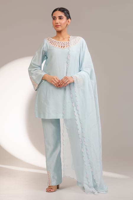 Laxmishriali Seraphina Kurta Pant Set 