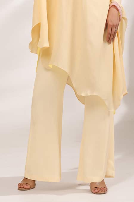 Laxmishriali_Yellow Crepe Embroidery One Shoulder Citrine Kaftan And Pant Set _Online_at_Aza_Fashions